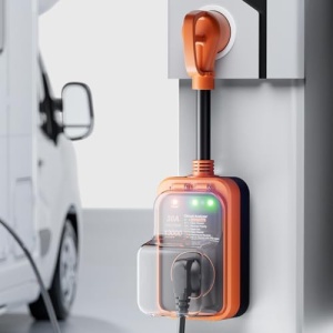 RV Surge Protector 30 Amp, 13000J Surge Protection RV Circuit Analyzer