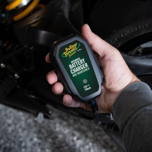 Battery Tender Junior 12V, 750mA Charger and Maintainer: Automatic 12V - Image 3