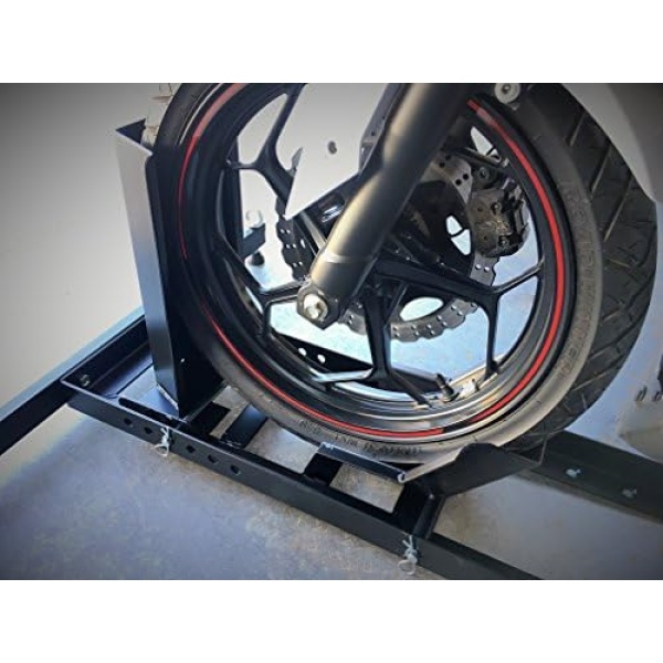 MaxxHaul 70271 Adjustable Motorcycle Wheel Chock Stand Heavy Duty 1800lb Weight - Image 9