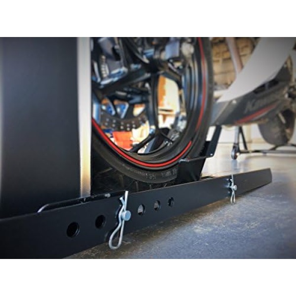 MaxxHaul 70271 Adjustable Motorcycle Wheel Chock Stand Heavy Duty 1800lb Weight - Image 10